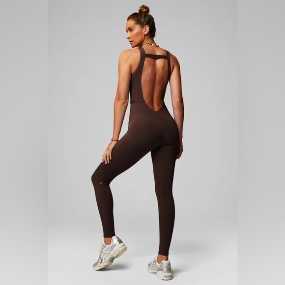 FABLETICS | CACAO BROWN MOTION365 + JUMPSUIT ONESIE MEDIUM - Picture 2 of 11